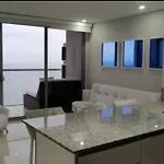 Luxurious Apt With Oceanfront Views On The 32Nd