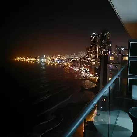 Luxurious Apt With Oceanfront Views On The 32nd Apartamento Cartagena